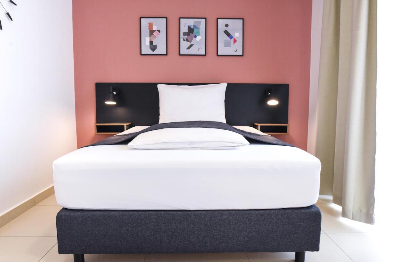 Nordic Hotel Абуджа Экстерьер фото